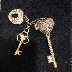 Gold tone charm key chain dangle Heart Key heart locket  with Rhinestones